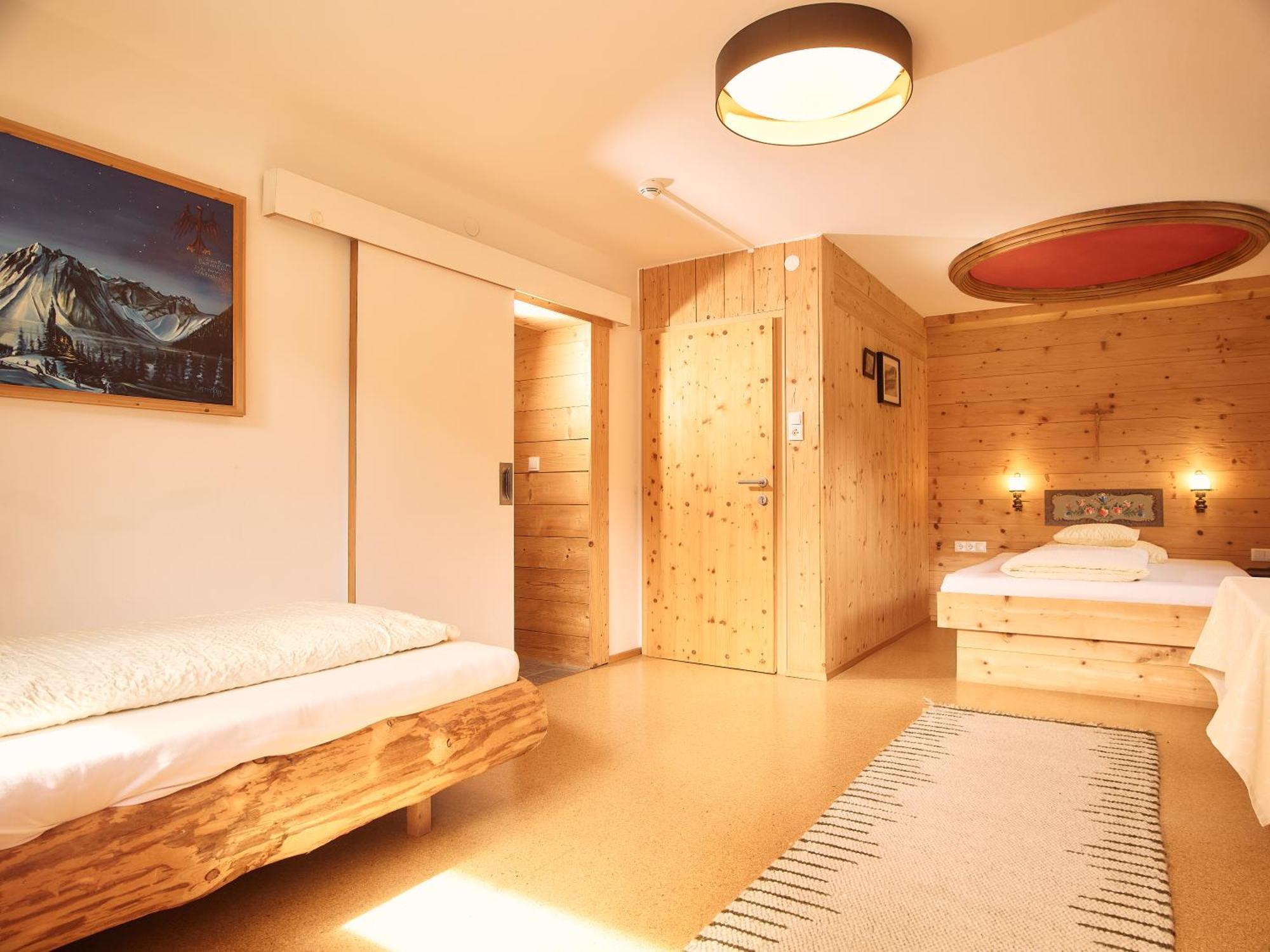אוברנברג אם ברנר Almi'S Berghotel מראה חיצוני תמונה